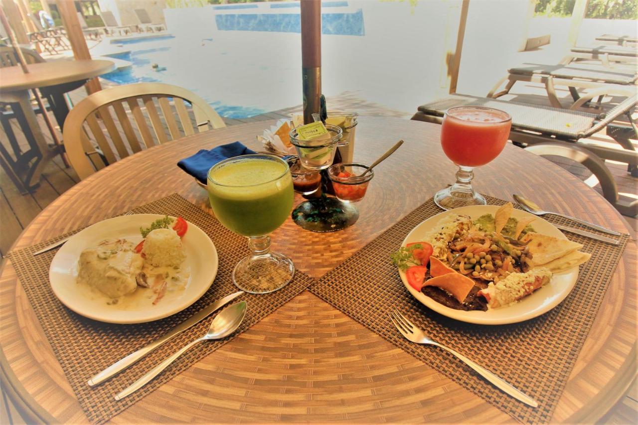 Maya Tulipanes Hotel