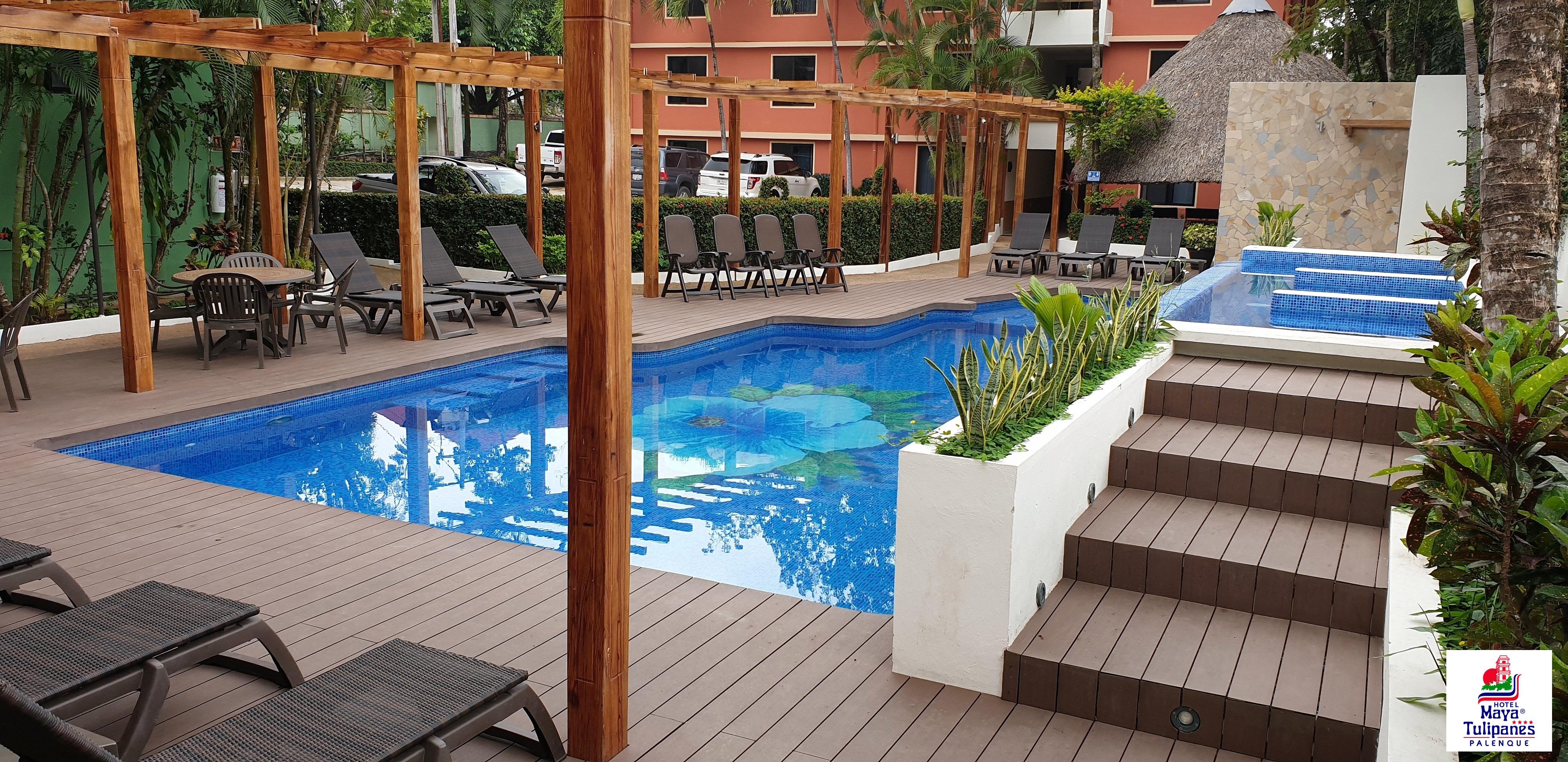 Hotel Maya Tulipanes 4*
